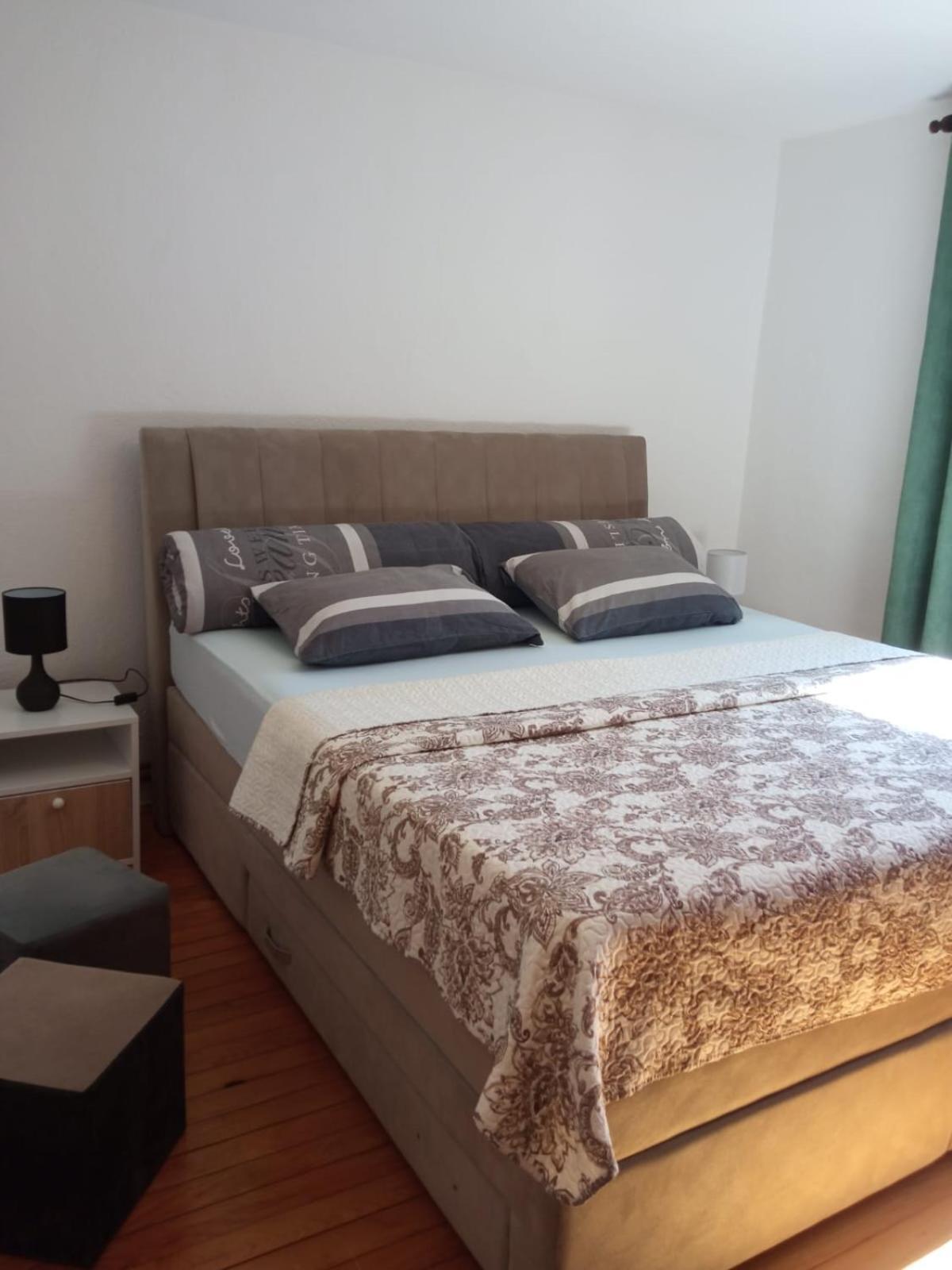 Apartman "Em" Bihać Eksteriør bilde