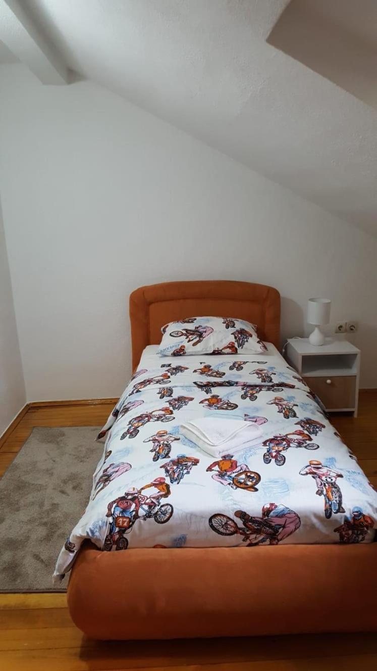 Apartman "Em" Bihać Eksteriør bilde