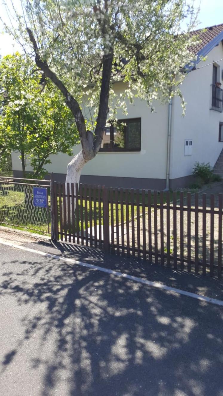Apartman "Em" Bihać Eksteriør bilde