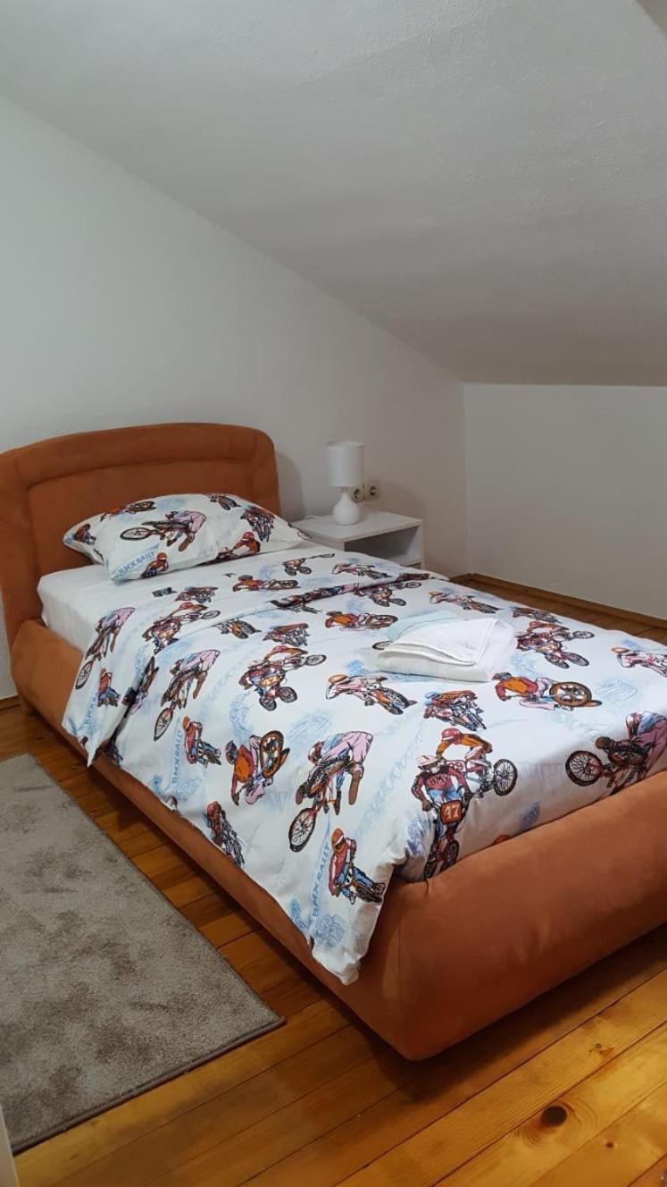 Apartman "Em" Bihać Eksteriør bilde