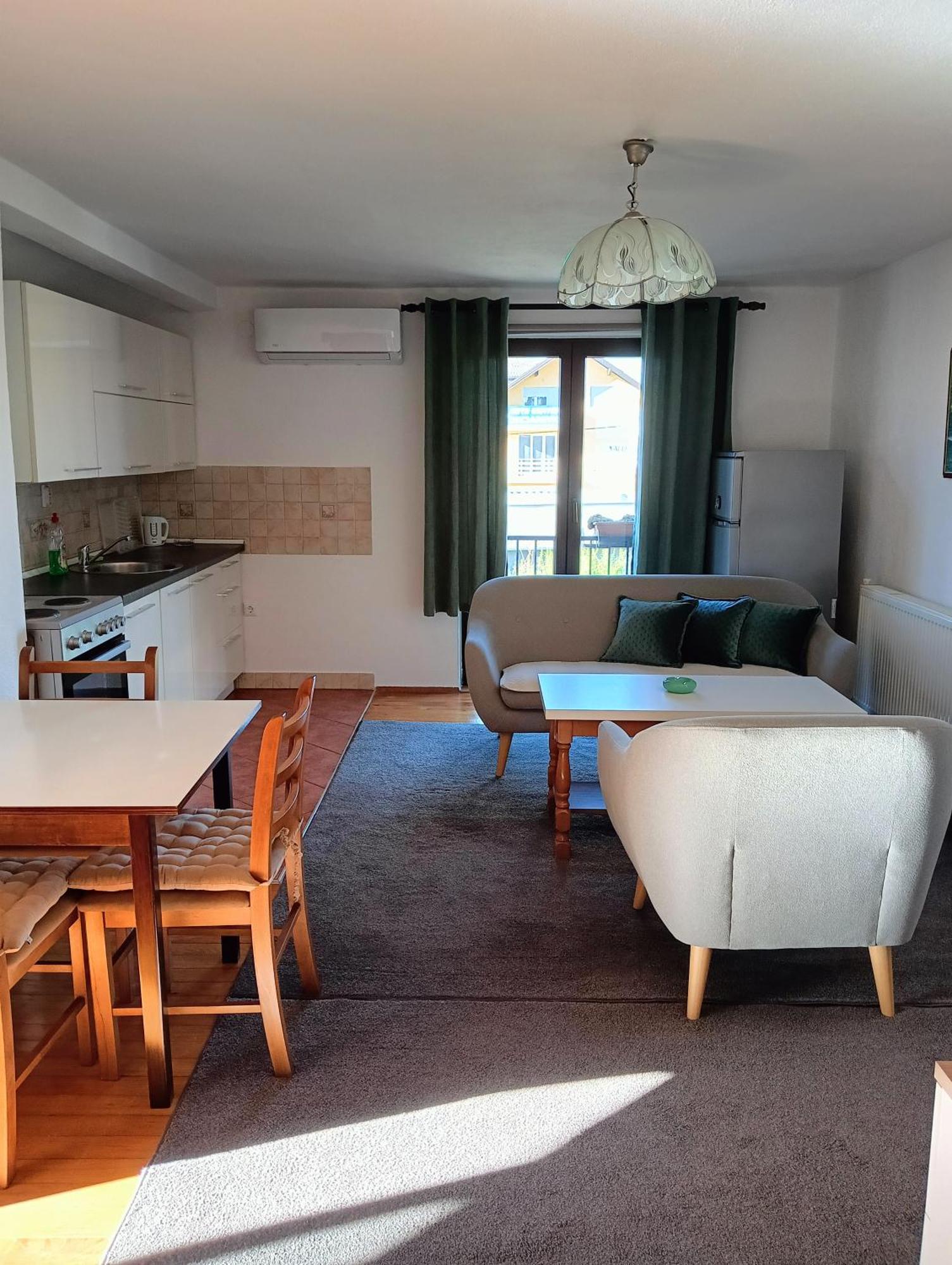 Apartman "Em" Bihać Rom bilde